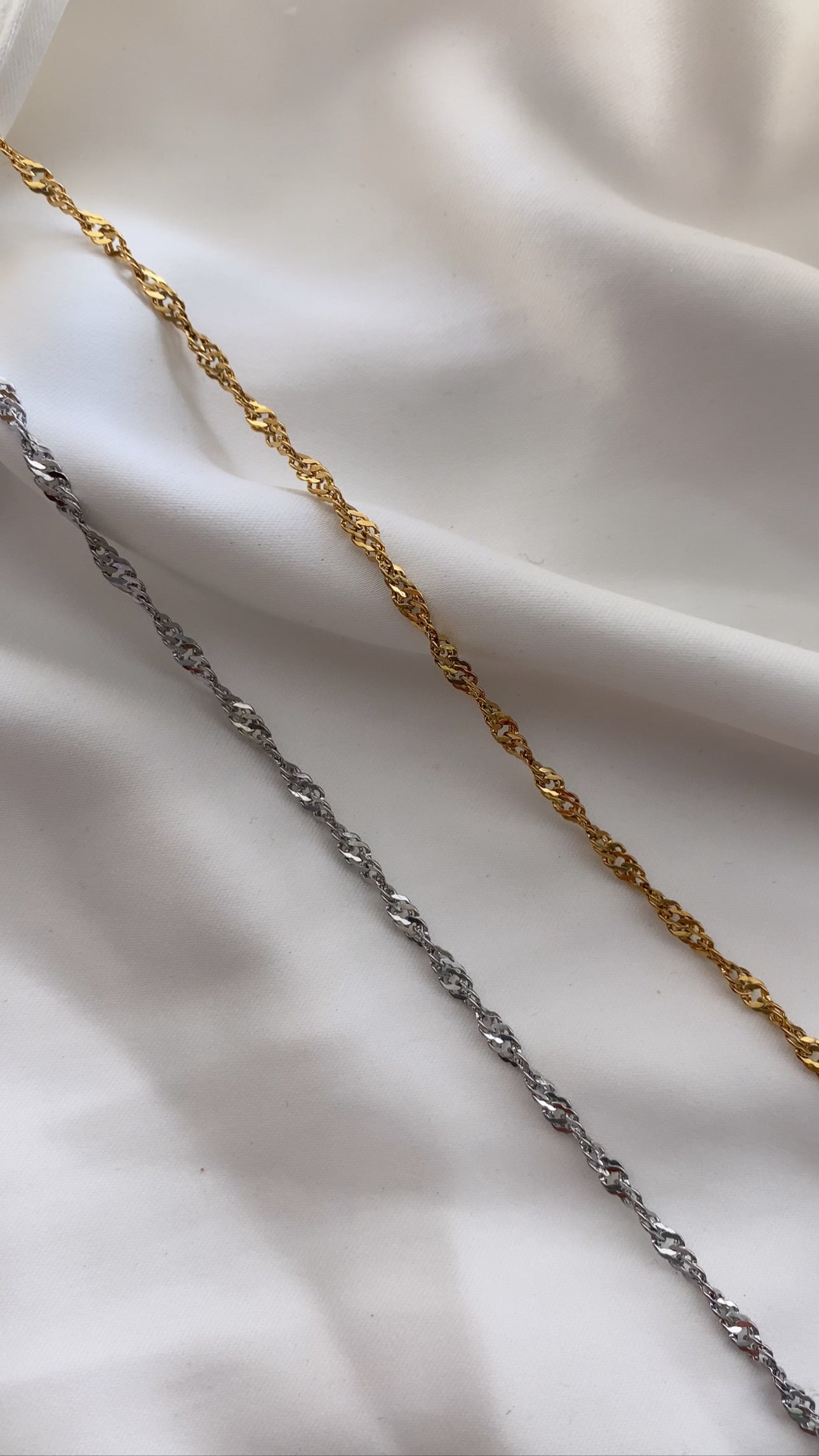 The Turnover Necklace