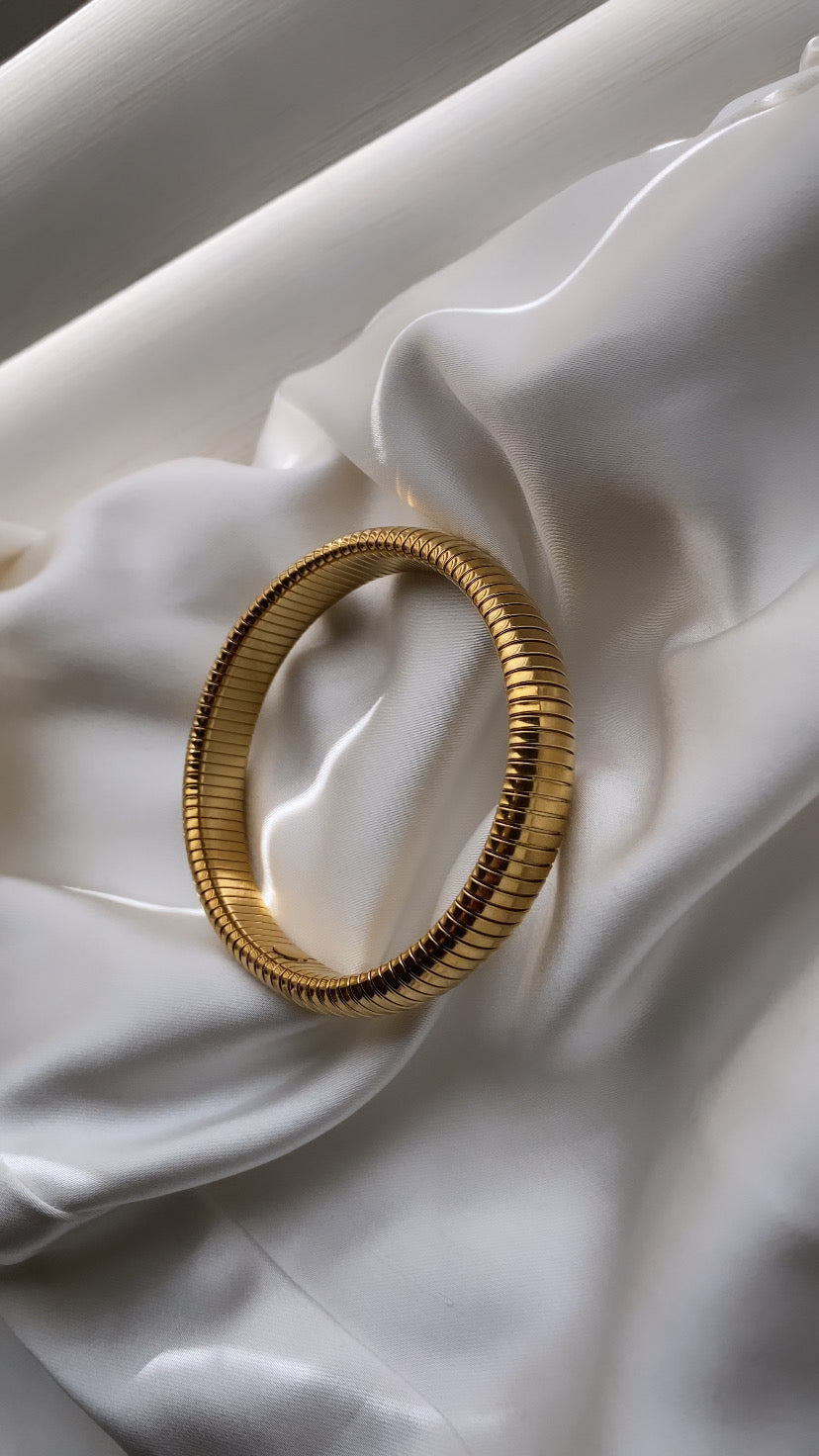 The Chunky Bangle Bracelet